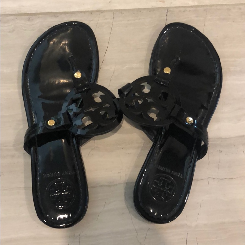 Black Tory Burch sandles